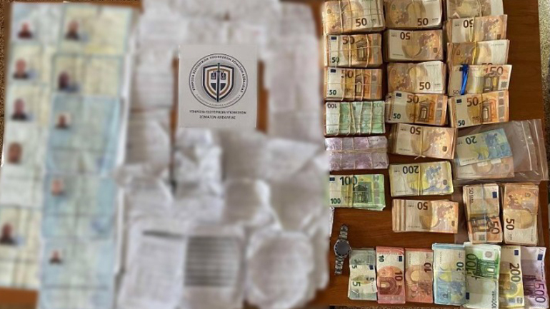 Εξάρθρωση κυκλώματος έκδοσης παράνομων αδειών οδήγησης – 11 συλλήψεις, άλλοι 199 στη δικογραφία