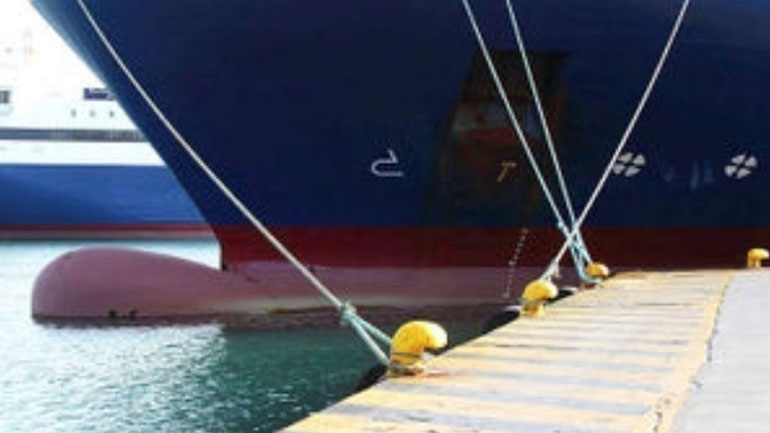 ΠΝΟ: Εικοσιτετράωρη απεργία την Τετάρτη στα πλοία που αναχωρούν από τον Πειραιά