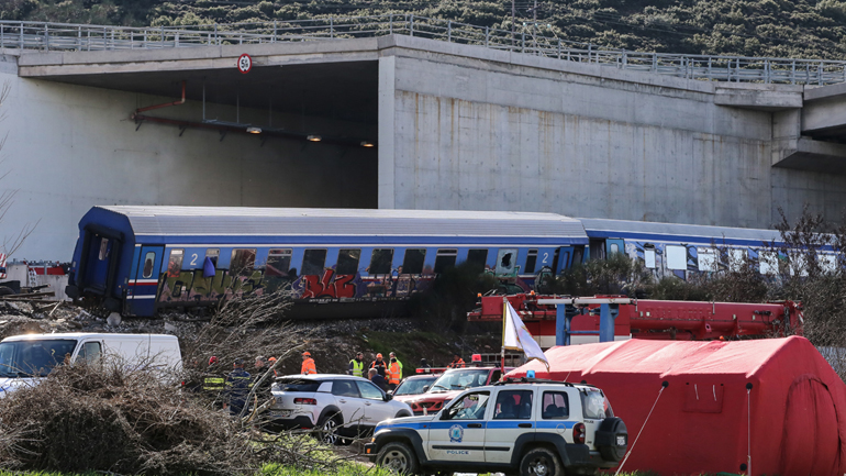 Σε απεργιακό κλοιό η χώρα την Τετάρτη
