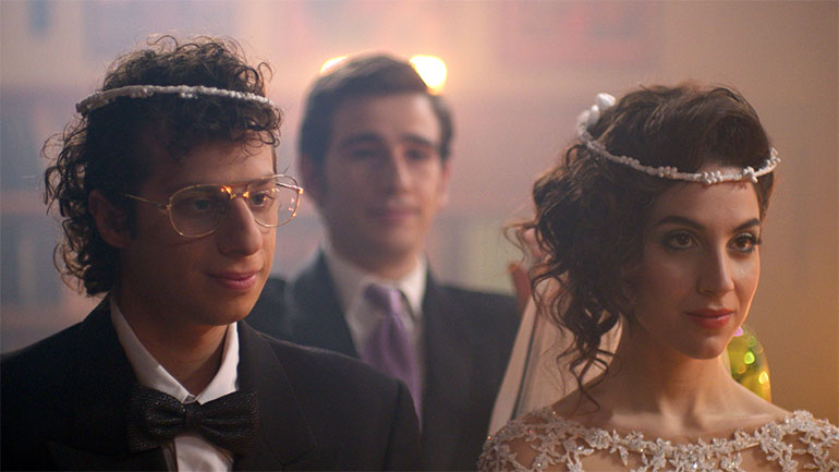 «Τα καλύτερά μας χρόνια»: O Λούης οδηγείται σ’ έναν «Γάμο φαστ φουντ»!