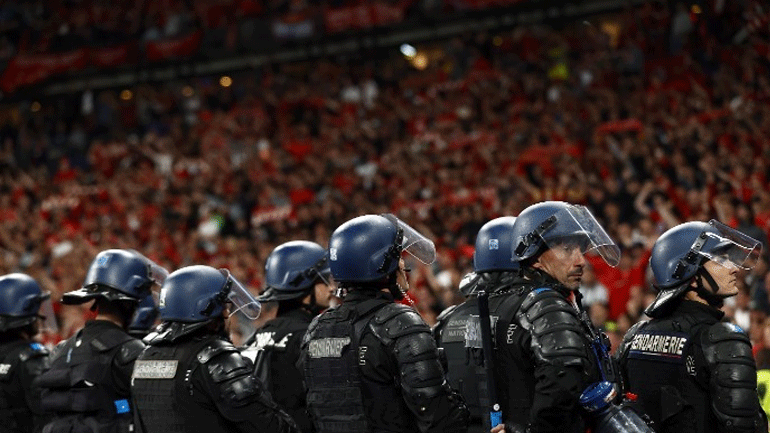 Champions League: Η UEFA αποζημιώνει τους φιλάθλους της Λίβερπουλ για το «φιάσκο» του τελικού