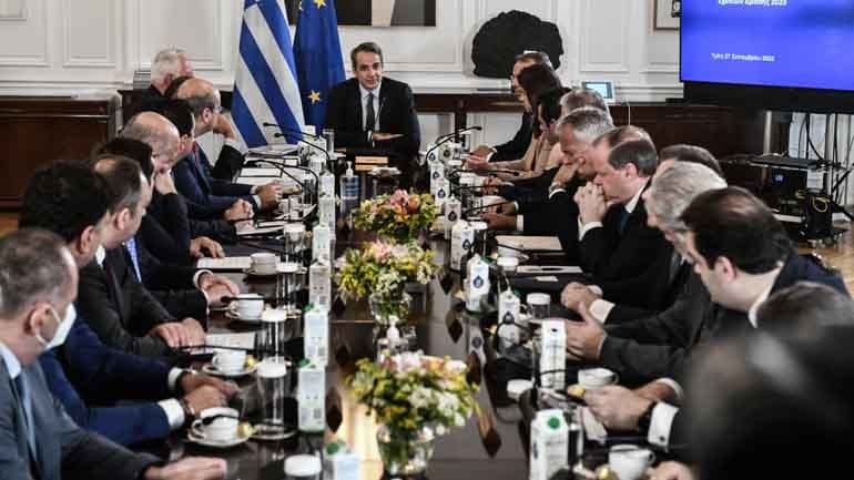 Συνεδριάζει την Πέμπτη το Υπουργικό Συμβούλιο για τους σιδηροδρόμους