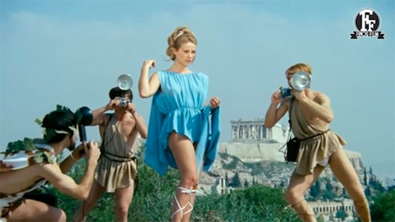 Φίνος Φιλμ: «Γιορτάζει» την Παγκόσμια Ημέρα της Γυναίκας με ένα απολαυστικό βίντεο