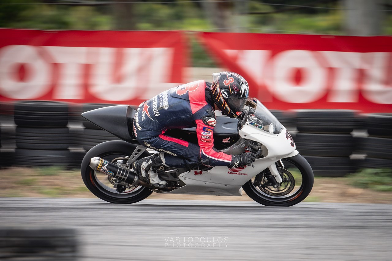 Βασίλης Παντελεάκης