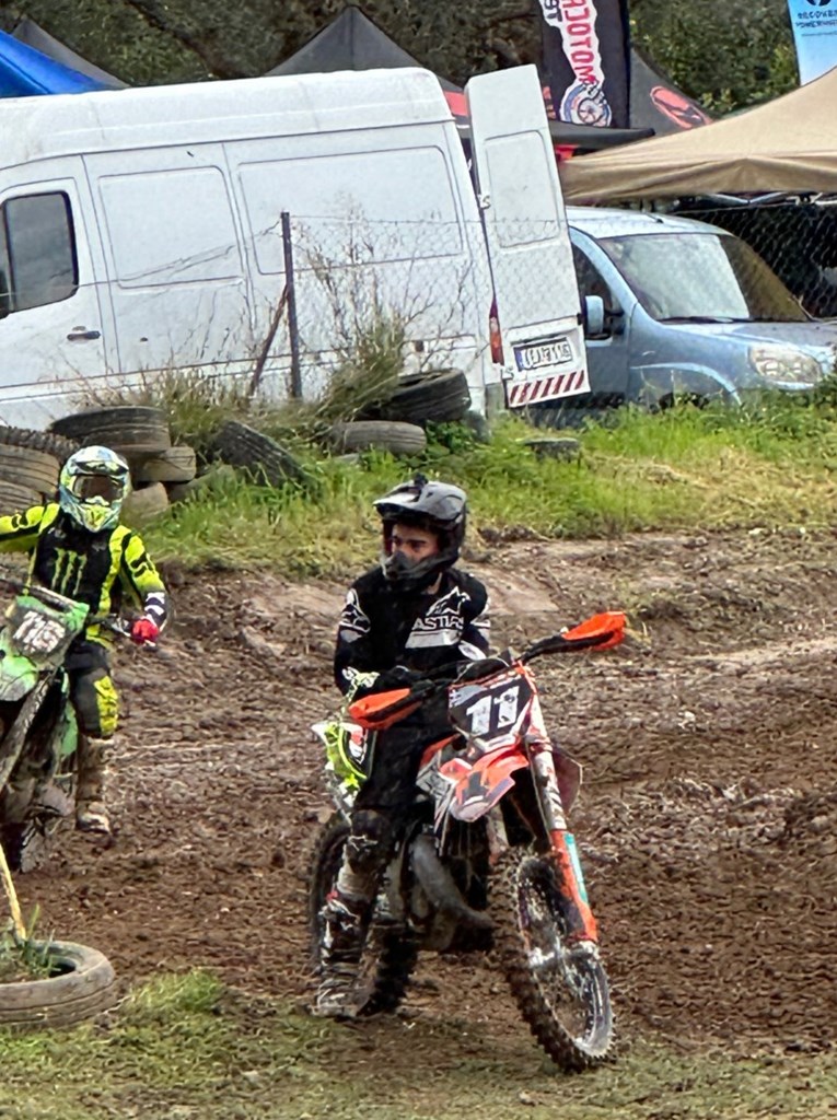 Ο νικητής της ΜΧ2 Κωνσταντίνος Μερκούρης με ΚΤΜ SX125