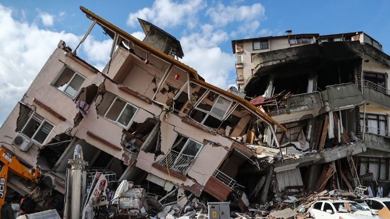 ΕΕ: Διεθνής διάσκεψη δωρητών το Μάρτιο για τους σεισμόπληκτους σε Τουρκία-Συρία