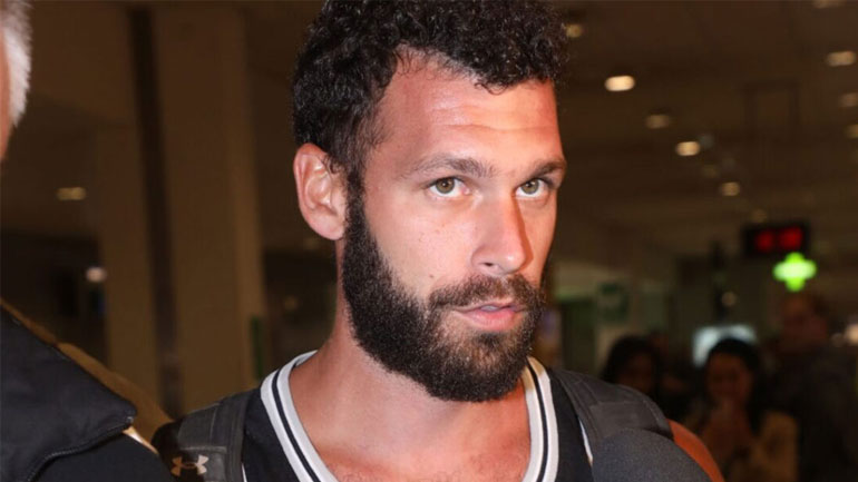 Η δικηγόρος του Στάθη Σχίζα αποκάλυψε τον λόγο που αποφάσισε να κινηθεί νομικά ο πρώην παίκτης του Survivor