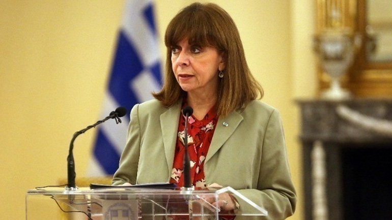 Σακελλαροπούλου για την επίθεση στον Γ. Βαρουφάκη: Η βία δεν έχει θέση στη δημοκρατία μας