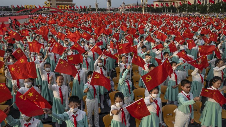 Η Κίνα αναζητά τρόπους για να αυξήσει τον αριθμό γεννήσεων στη χώρα