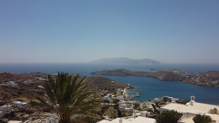 Thetravel.com: Η Ίος στην κορυφή των ιδανικών νησιών για πρώτη γνωριμία με την Ελλάδα