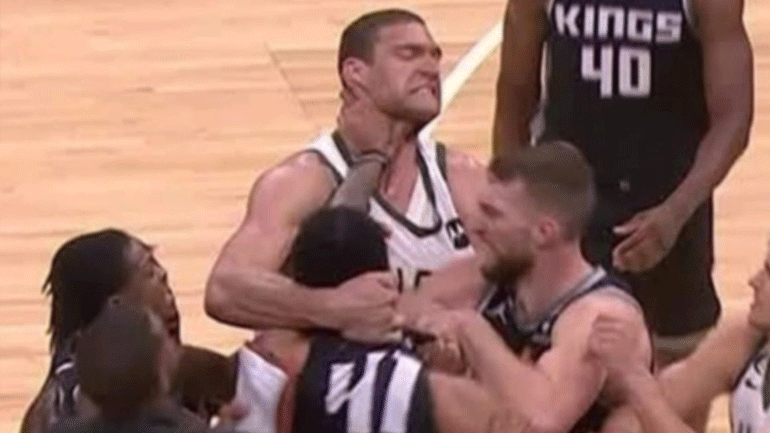 ΝΒΑ: Η σύρραξη στο φινάλε του αγώνα Κινγκς – Μπακς για χάρη του Γιάννη
