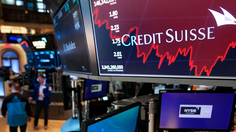 Στα όρια της πλήρους κατάρρευσης η Credit Suisse