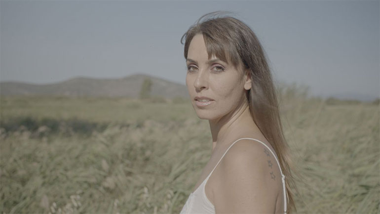 Η Σαλίνα Γαβαλά στη Σφίγγα