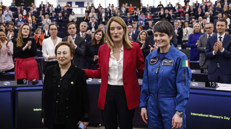 Μέτσολα: «Kάλεσμα για δράση» για ισότητα η Παγκόσμια Ημέρα της Γυναίκας