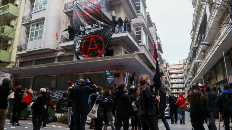 Θεσσαλονίκη: Περισσότερες από δέκα προσαγωγές ύστερα από επιχείρηση της ΕΛ.ΑΣ. σε πρώην κατάληψη Θεσσαλονίκη: Περισσότερες από δέκα προσαγωγές ύστερα από επιχείρηση της ΕΛ.ΑΣ. σε πρώην κατάληψη