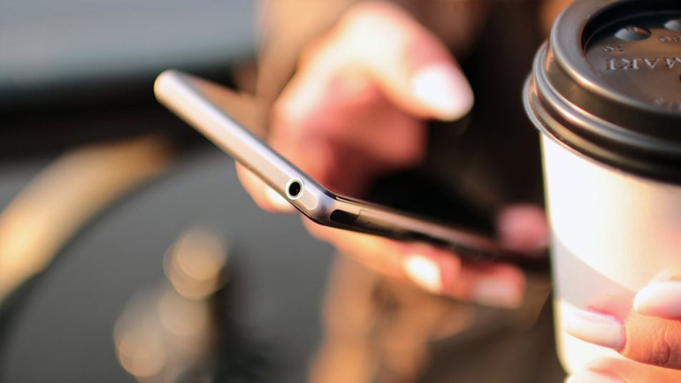 Γυναίκα «τυφλώθηκε» από έρωτα κι έπεσε θύμα διαδικτυακής απάτης στο Ηράκλειο