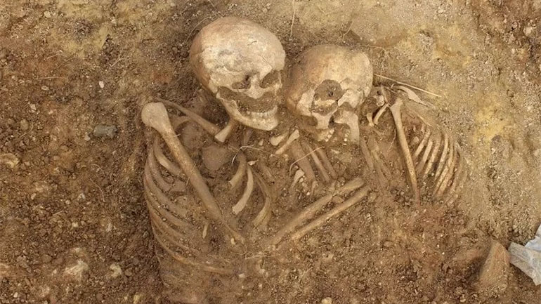 Γιόρκσαιρ: Ανακαλύφθηκε ίσως το πρώτο αγγλοσαξονικό νεκροταφείο