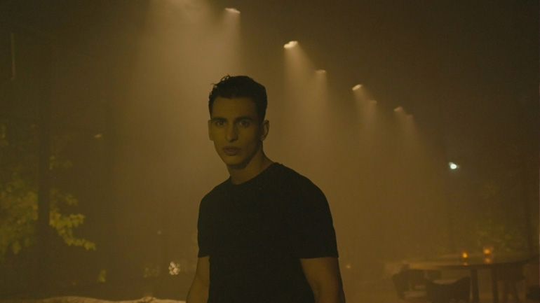 Σπύρος Καίσαρης: Η συνεργασία-σταθμός με τον Αντώνη Ρέμο και το νέο του single «Μόνο η αγάπη»!