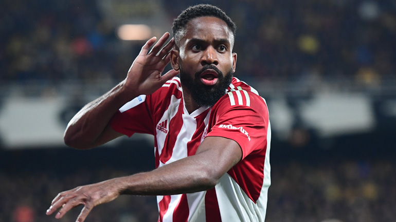 Μπακαμπού: «Και οι τέσσερις ομάδες διεκδικούν ισάξια τον τίτλο»