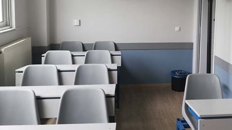 Άνω Λιόσια: Καθηγητής φροντιστηρίου χαστούκισε και έβρισε μαθητή