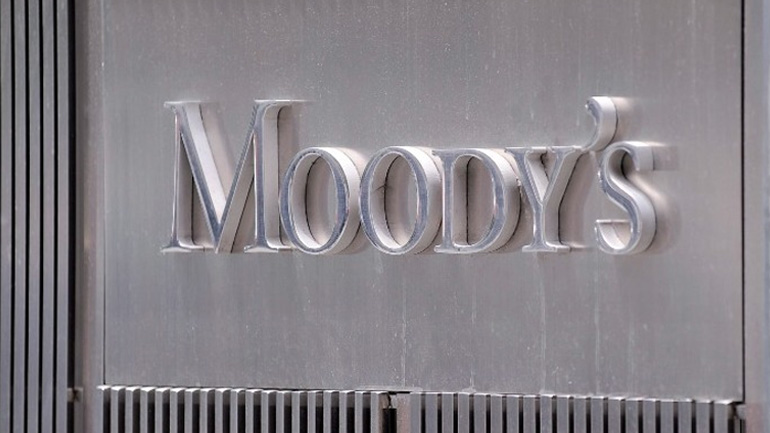 Moody’s: Αναβάθμισε τις προοπτικές του αξιόχρεου Ba3 της Ελλάδας σε θετικές από σταθερές