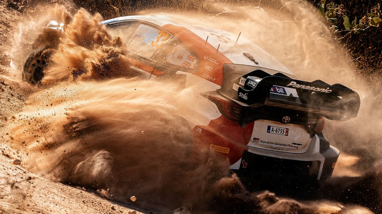 E.Evans-S.Martin (GR Yaris Rally 1 Hybrid)