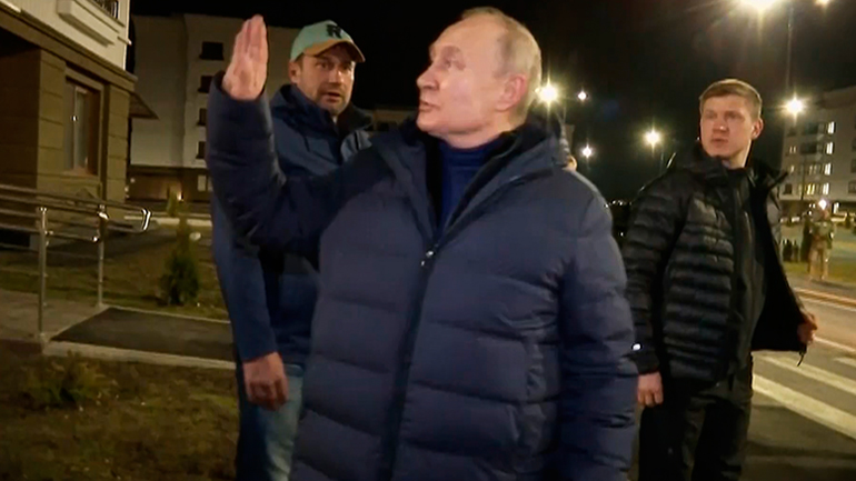 Διεθνή εγκληματία και δολοφόνο που επιστρέφει πάντα στον τόπο του εγκλήματος χαρακτήρισε το Κίεβο τον Πούτιν