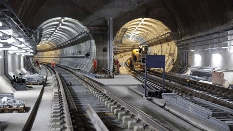 Παρέμβαση Ντογιάκου έπειτα από δημοσίευμα για εισροή θαλασσινού νερού στο μετρό του Πειραιά