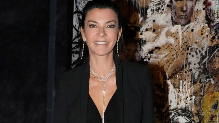 Μαρίνα Βερνίκου: Γνωρίζει τον Αλέξανδρο Κωνσταντίνο Βερνίκο που διέκοψε τη θεατρική παράσταση;