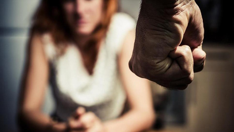 Βόλος: Ξυλοκόπησε άγρια 52χρονη και ασέλγησε πάνω της μόλις επέστρεψε από το νοσοκομείο