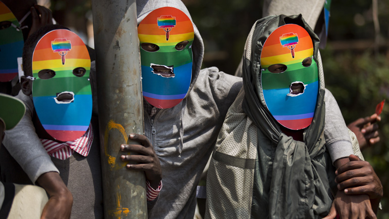 Ουγκάντα: Υπερψηφίστηκε το νομοσχέδιο που προβλέπει ποινή φυλάκισης έως και 10 έτη για τους ομοφυλόφιλους