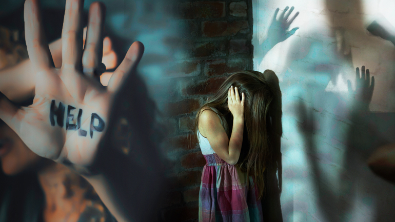 Βιντεοσκοπούσαν τον βιασμό της 14χρονης