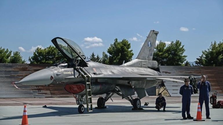 Για πρώτη φορά στην παρέλαση της 25ης Μαρτίου τα τεθωρακισμένα Marder και τα μαχητικά F-16 Viper