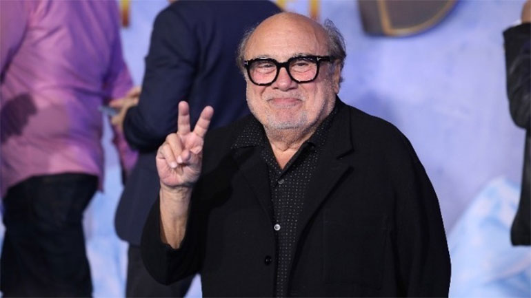 Ο Ντάνι ΝτεΒίτο επιστρέφει στο Μπρόντγουεϊ