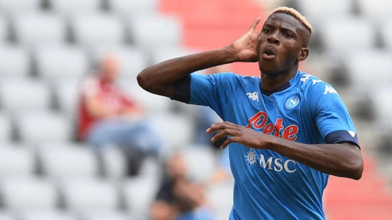 Νάπολι: Ζητά 150 εκατ. ευρώ για τον Οσιμέν