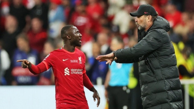 Λίβερπουλ: Ο Κεϊτά κοντά σε συμφωνία με τη Ντόρτμουντ, αποχωρεί και ο Μέλο