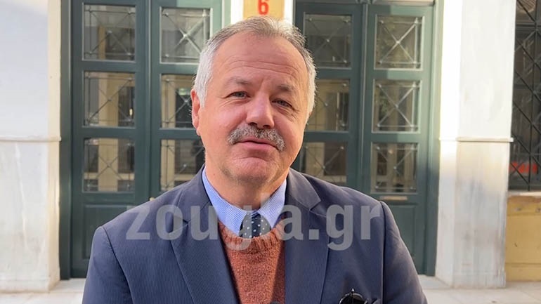 Τέμπη: Δημόσιες ερωτήσεις προς τους απολoγούμενους σταθμάρχες από τον Γιώργο Μπαρτζώκη