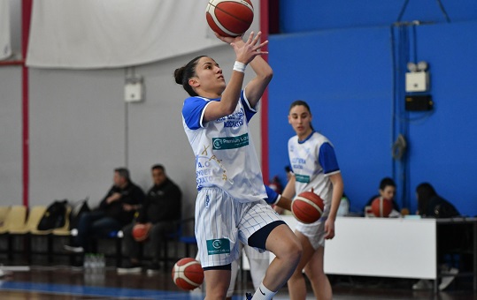 H Λιλιάννα Καρακασίδου της Ελευθερίας Μοσχάτου.