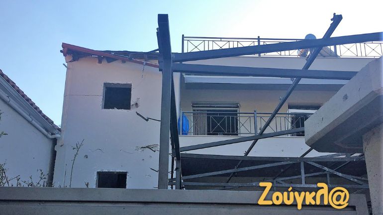 Έκρηξη τα ξημερώματα στο Μενίδι