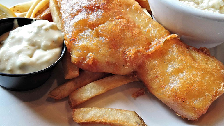 Μπακαλιάρος στη Θεσσαλονίκη, ετών 113 – Το μαγαζί που ξεπέρασε έναν αιώνα λειτουργίας και έγινε θέμα και στο BBC