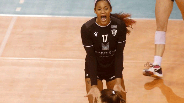 Βόλεϊ Γυναικών: Πέρασε από τη Σαντορίνη ο ΠΑΟΚ, 3-1 τον ΑΟ Θήρας