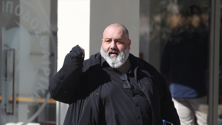 Το βίντεο με τον Καραπαπά να πετάει φούστα στον Μπαλτάκο!