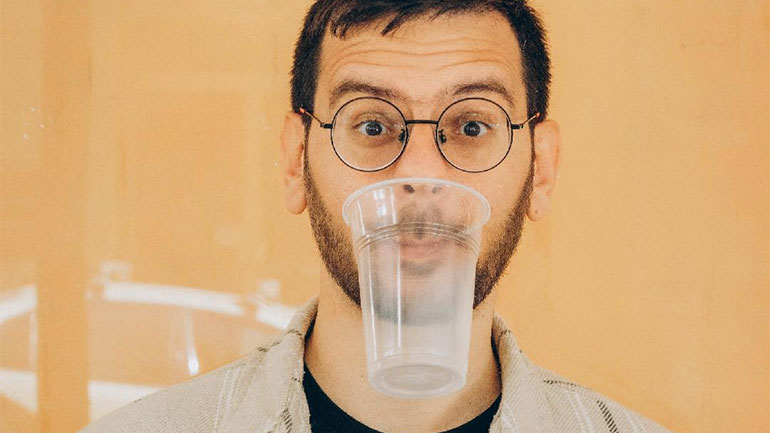 «Τραγούδια μίας χρήσης» από τον Γιάννη Ταυλά