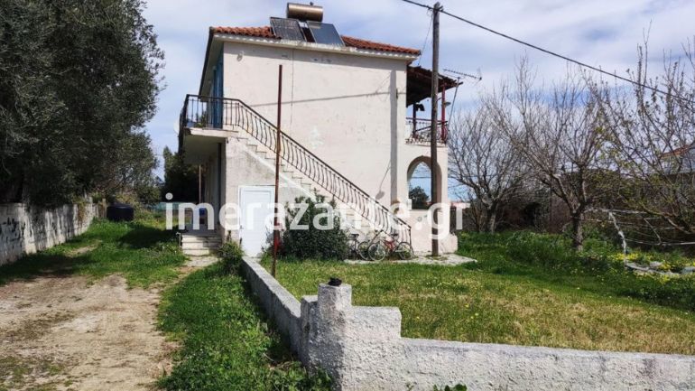 Ζάκυνθος: Σε αυτό το σπίτι διέμενε ο ένας από τους δύο Πακιστανούς που συνελήφθησαν για τρομοκρατία Ζάκυνθος: Σε αυτό το σπίτι διέμενε ο ένας από τους δύο Πακιστανούς που συνελήφθησαν για τρομοκρατία