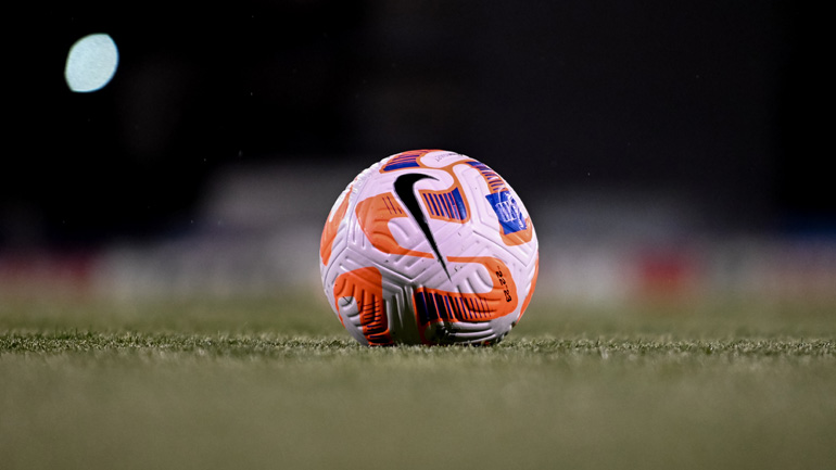 Αναμενόμενα τα ρεζιλίκια…