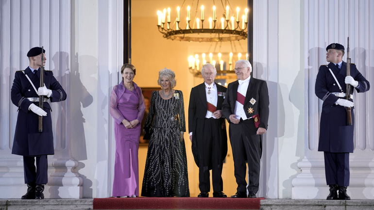 Σταϊνμάιερ και βασιλιάς Κάρολος δεσμεύτηκαν για την εμβάθυνση της βρετανογερμανικής σχέσης