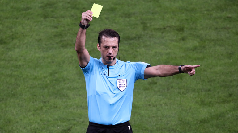 Ολυμπιακός για τους ορισμούς των διαιτητών στα πλέι οφ: «Έδειξαν πάλι την ανικανότητά τους, να πάνε στα σπίτια τους»