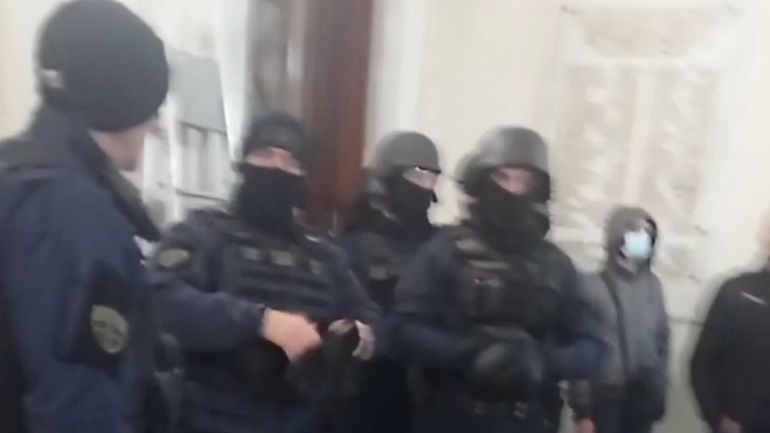 Δέκα συλλήψεις για την κατάληψη στην πρυτανεία του ΕΚΠΑ