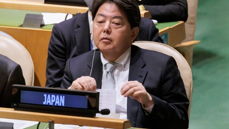 Στην Κίνα μεταβαίνει ο ΥΠΕΞ της Ιαπωνίας για πρώτη φορά μετά από τρία χρόνια