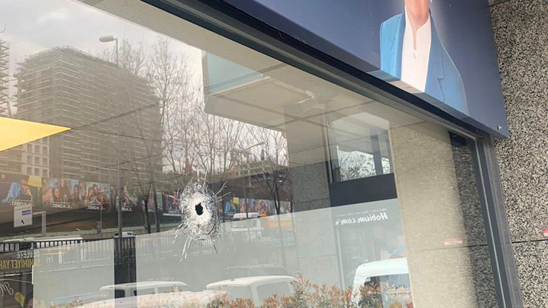 Τουρκία: Συνελήφθη ο δράστης της ένοπλης επίθεσης στα γραφεία της Ακσενέρ